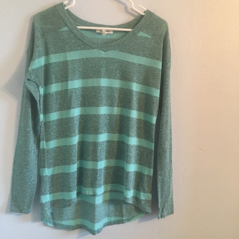 Long sleeve shirt